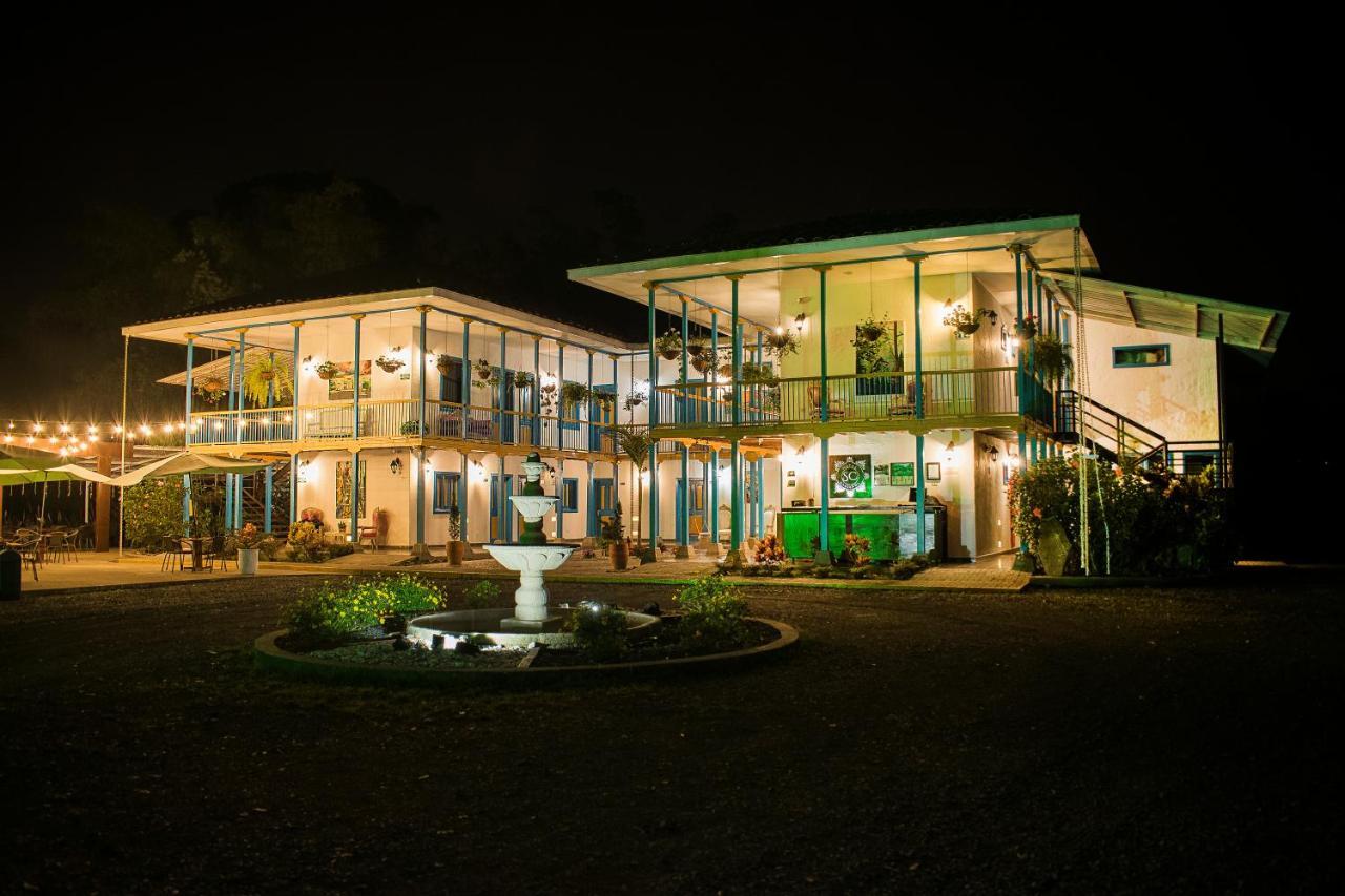 Hotel Hacienda Santa Clara 圣罗莎德卡瓦尔 外观 照片