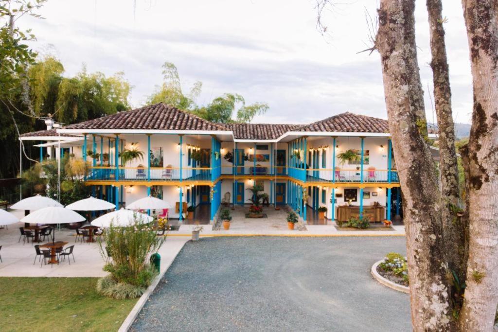 Hotel Hacienda Santa Clara 圣罗莎德卡瓦尔 外观 照片